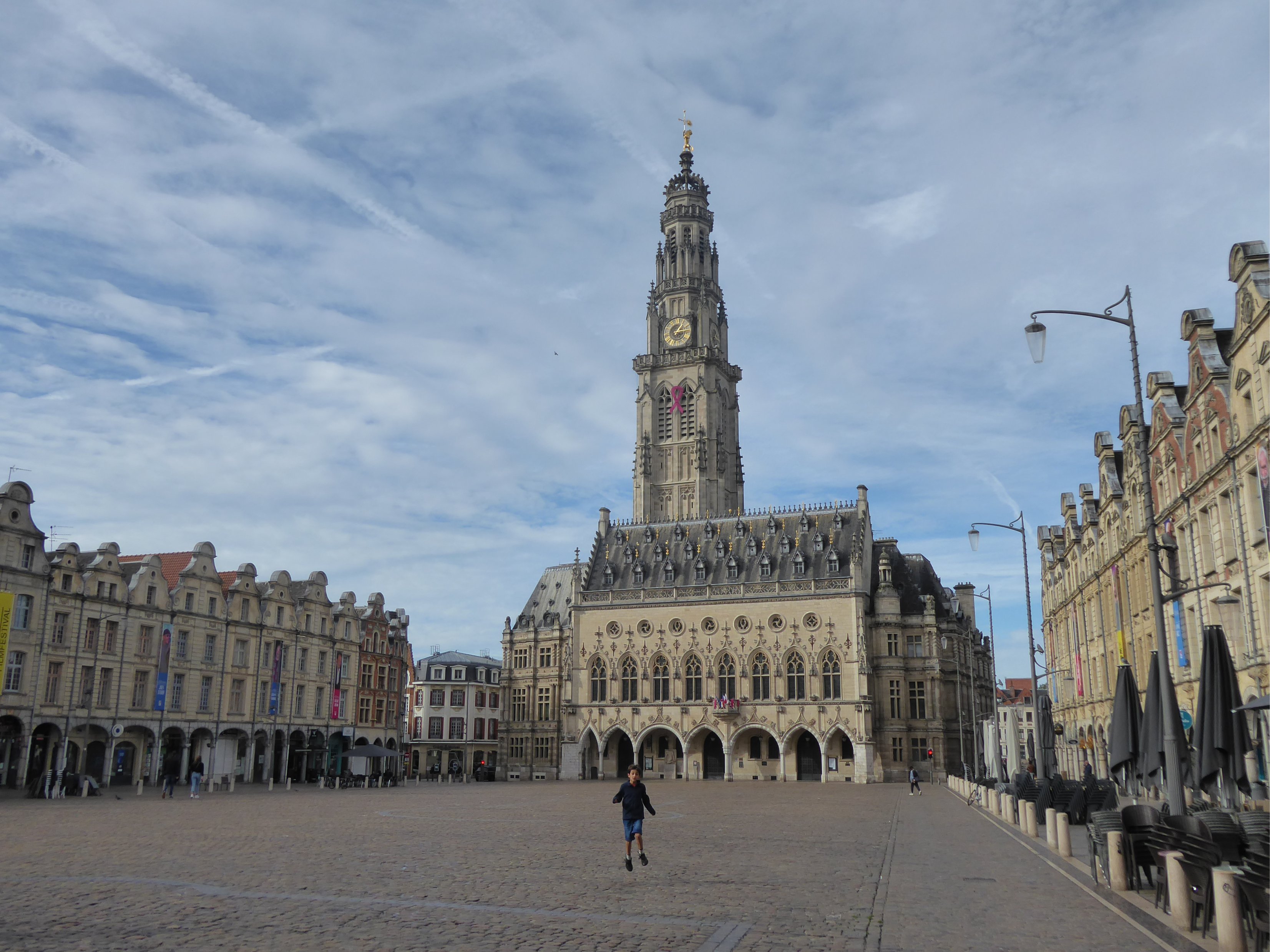Arras: Place de Heroes Arras: Place de Heroes
